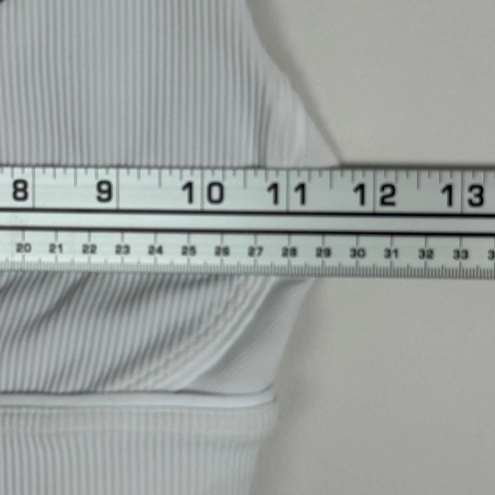 Lululemon Energy Longline Bra Ribbed Luxtremem Womens Size 4‎ Supportive W2BLIS - Picture 8 of 13
